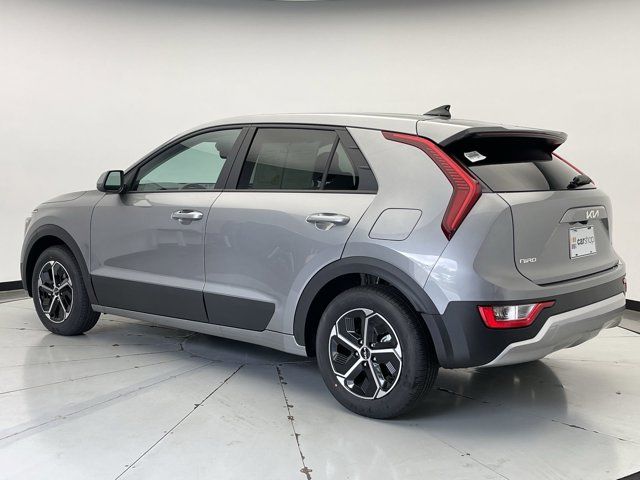 2023 Kia Niro LX