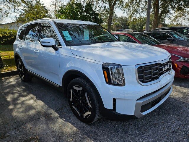 2023 Kia Telluride S