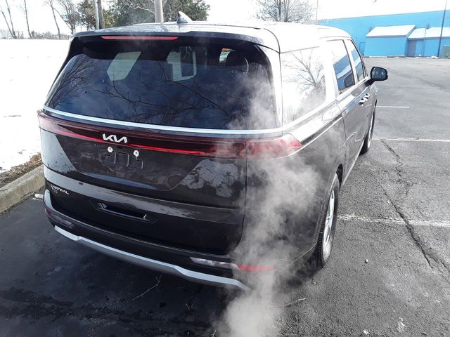 2023 Kia Carnival LX