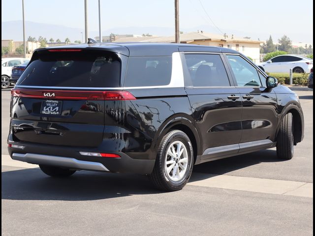 2023 Kia Carnival LX