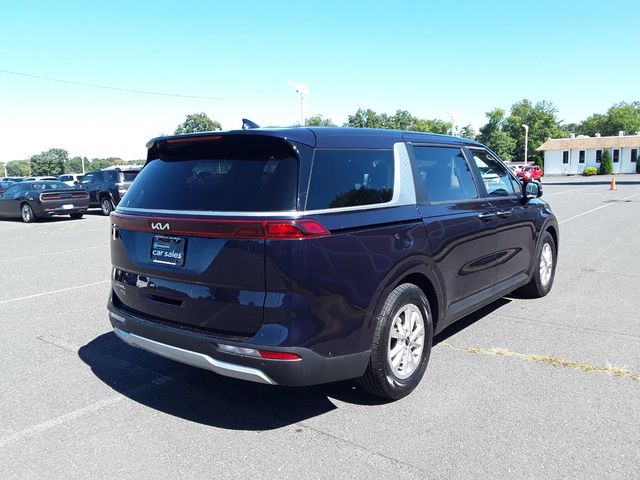 2023 Kia Carnival LX