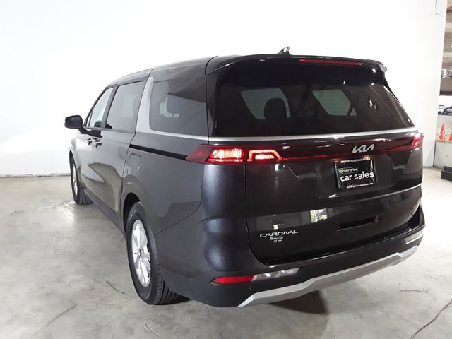 2023 Kia Carnival LX