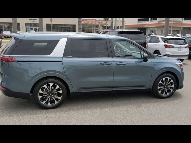 2023 Kia Carnival EX