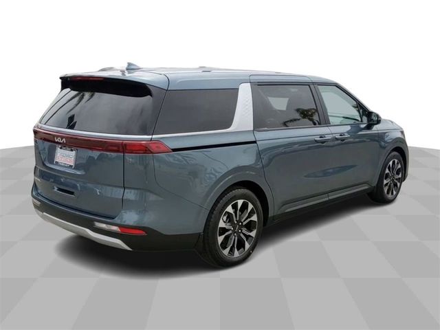 2023 Kia Carnival EX