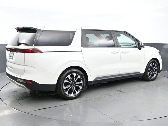 2023 Kia Carnival EX