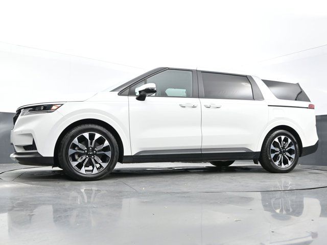2023 Kia Carnival EX