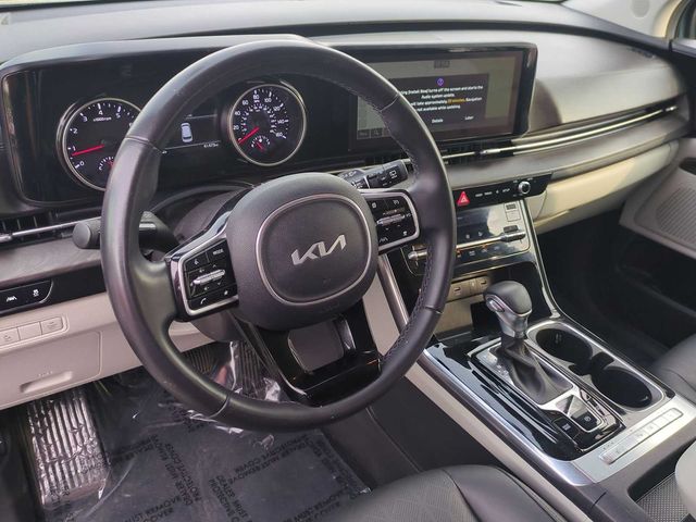 2023 Kia Carnival EX