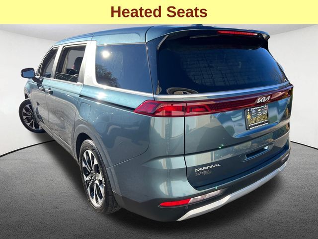 2023 Kia Carnival EX