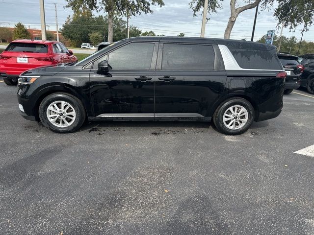 2023 Kia Carnival LX