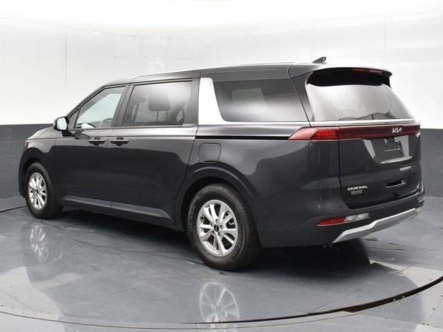 2023 Kia Carnival LX