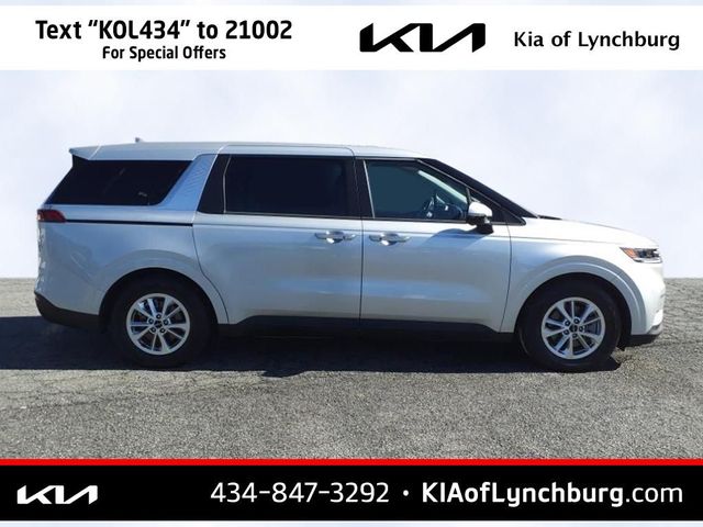 2023 Kia Carnival LX