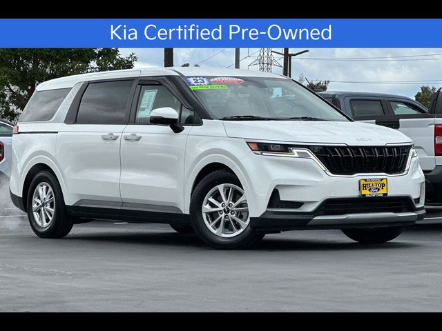 2023 Kia Carnival LX