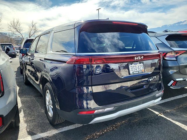 2023 Kia Carnival LX