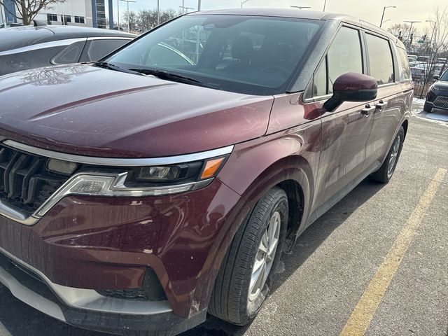 2023 Kia Carnival LX