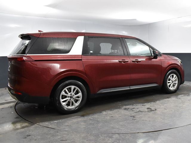 2023 Kia Carnival LX