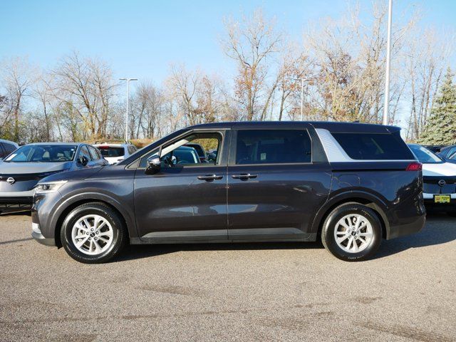 2023 Kia Carnival LX