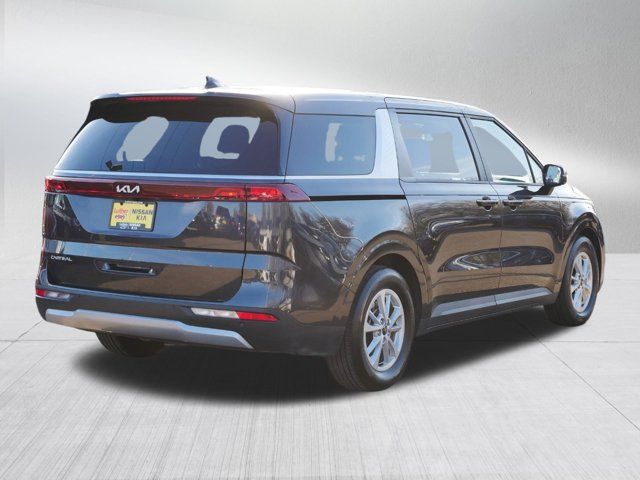 2023 Kia Carnival LX