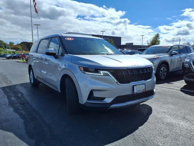 2023 Kia Carnival LX