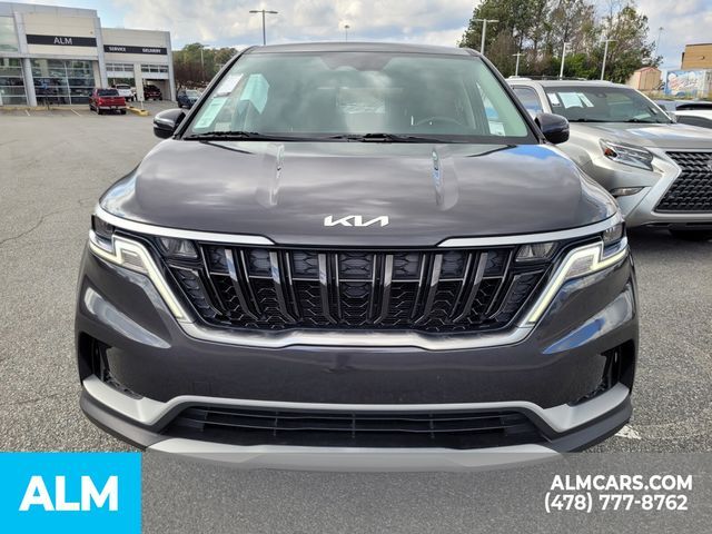 2023 Kia Carnival LX