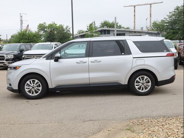 2023 Kia Carnival LX