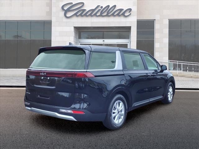 2023 Kia Carnival LX