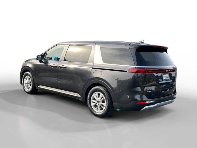 2023 Kia Carnival LX