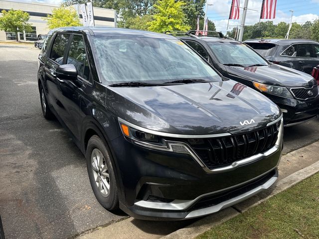 2023 Kia Carnival LX