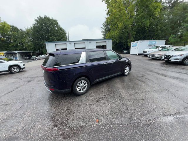 2023 Kia Carnival LX