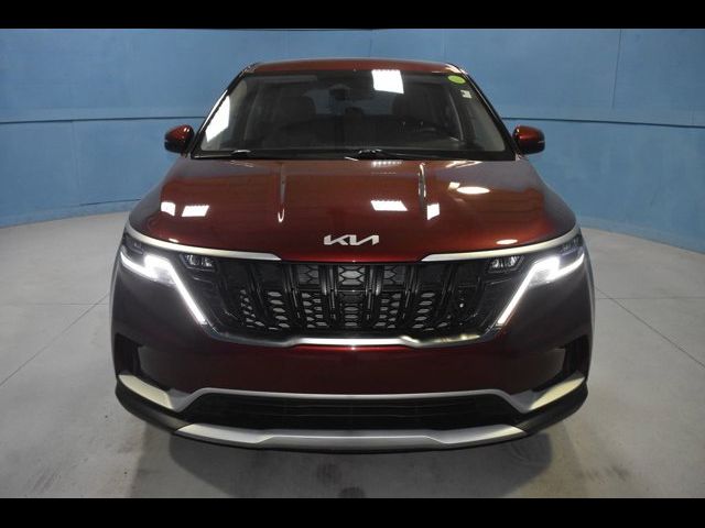 2023 Kia Carnival LX
