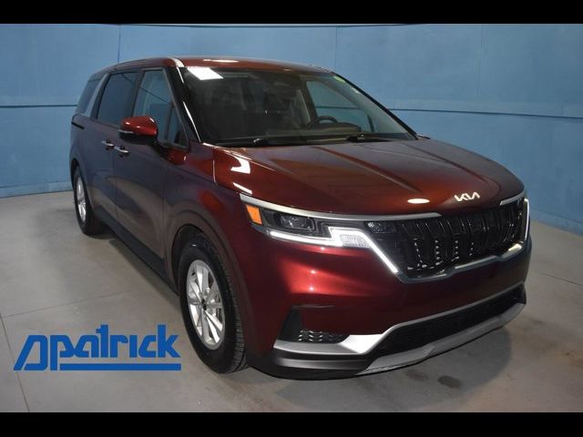 2023 Kia Carnival LX