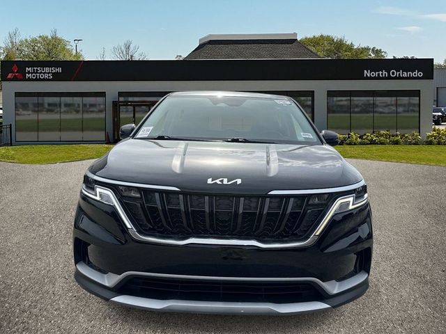 2023 Kia Carnival LX