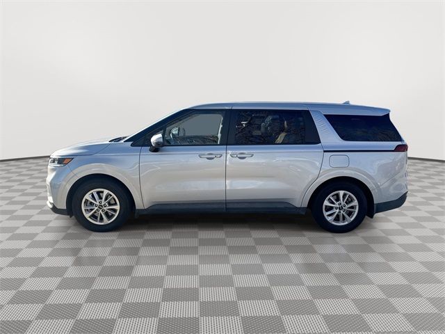 2023 Kia Carnival LX