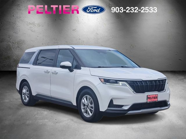 2023 Kia Carnival LX