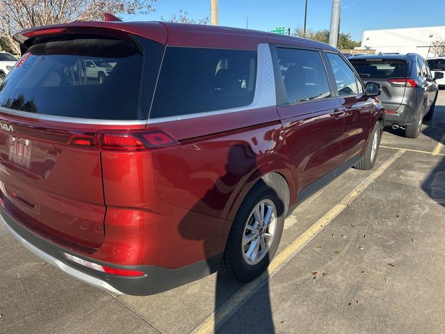 2023 Kia Carnival LX