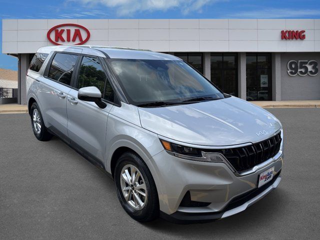 2023 Kia Carnival LX