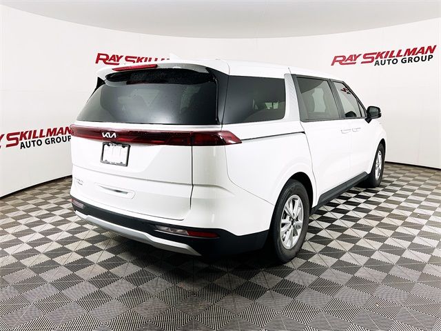 2023 Kia Carnival LX