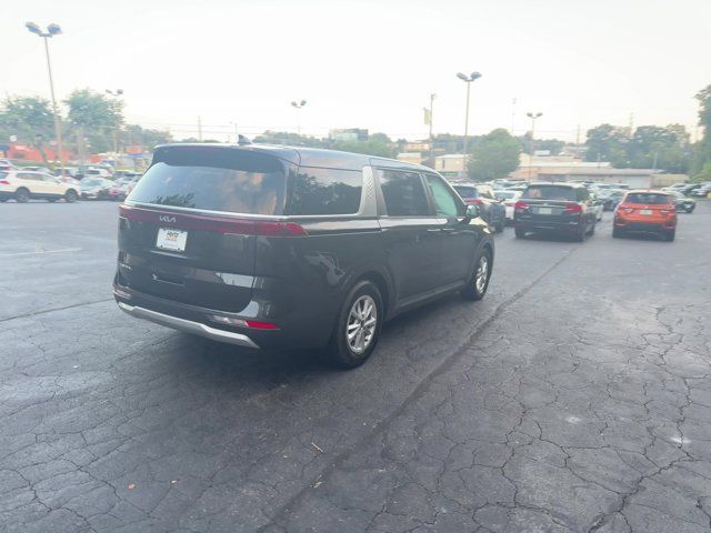 2023 Kia Carnival LX