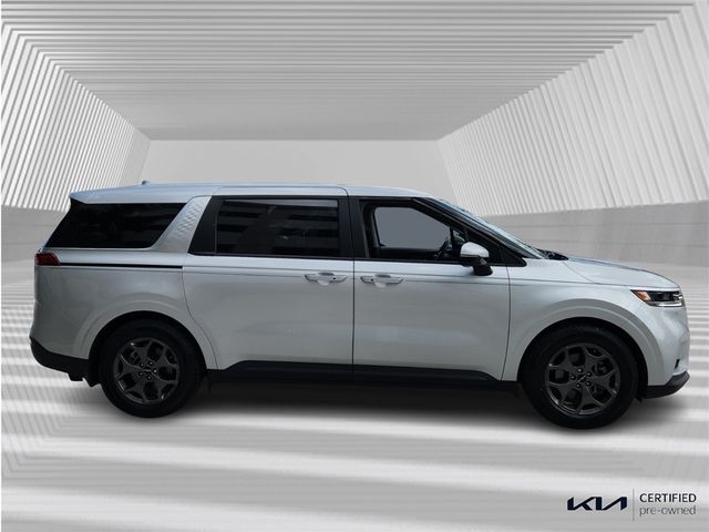 2023 Kia Carnival LX