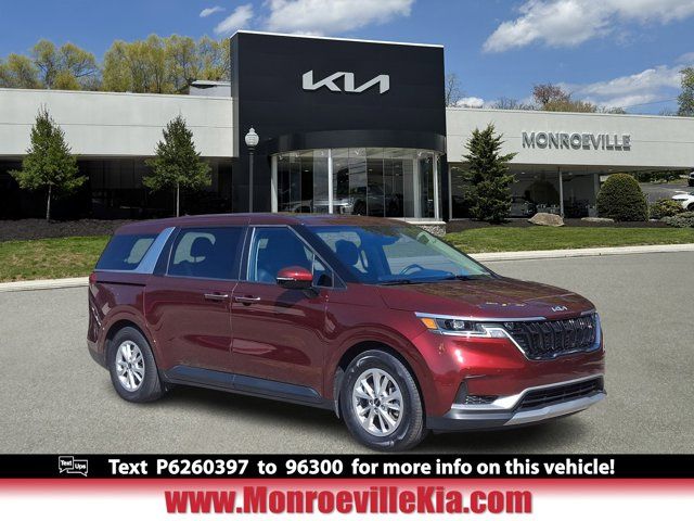 2023 Kia Carnival LX