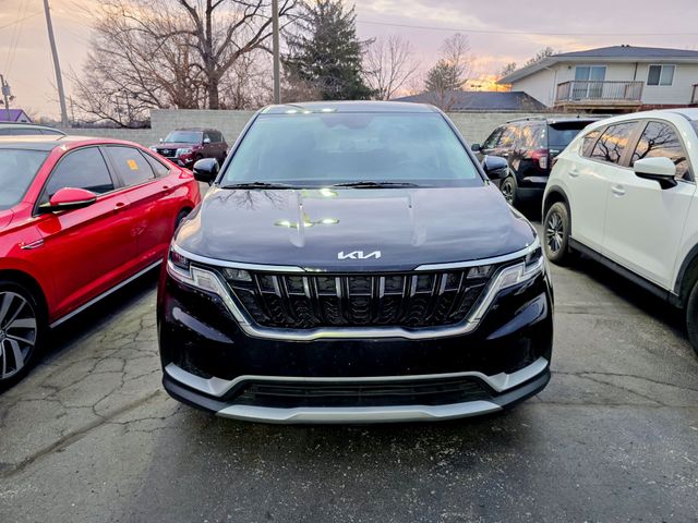 2023 Kia Carnival LX