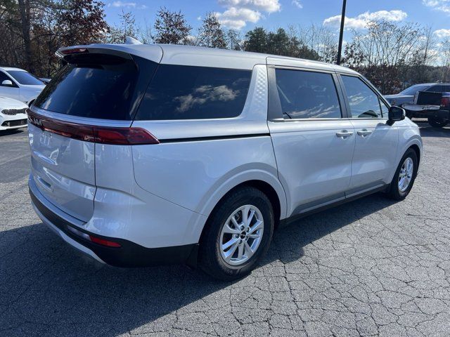 2023 Kia Carnival LX