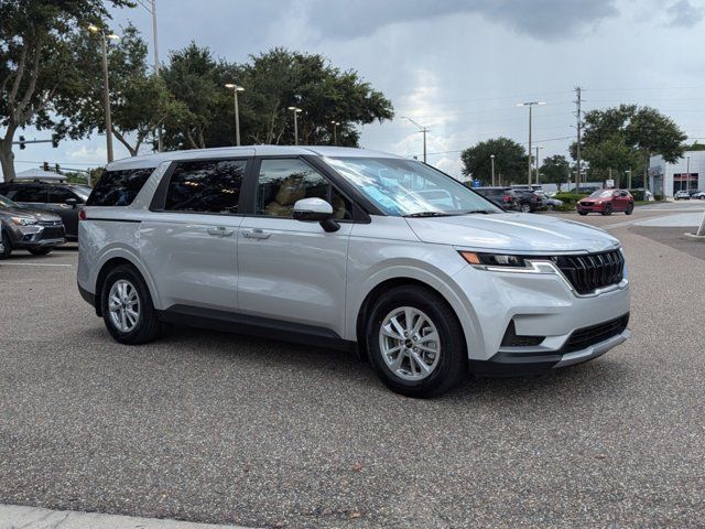 2023 Kia Carnival LX