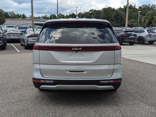 2023 Kia Carnival LX