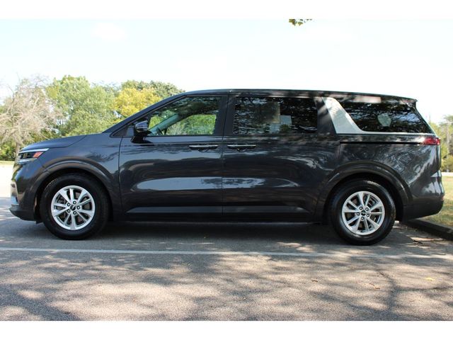 2023 Kia Carnival LX