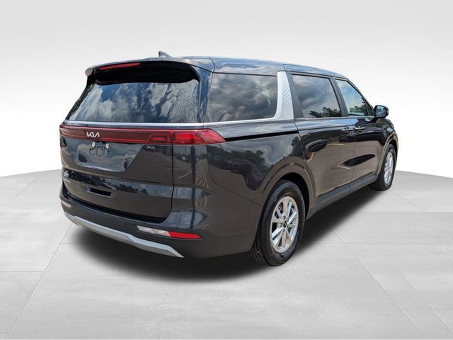 2023 Kia Carnival LX