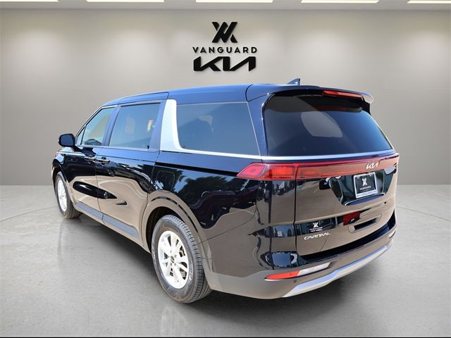 2023 Kia Carnival LX