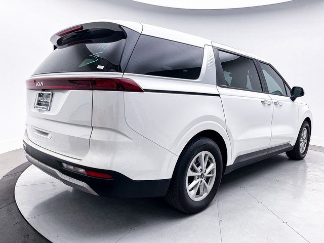 2023 Kia Carnival LX