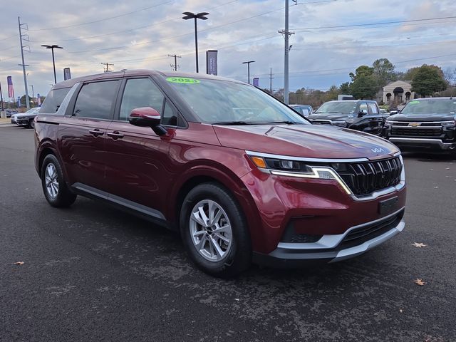 2023 Kia Carnival LX