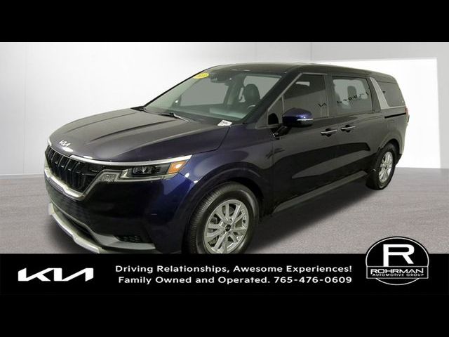 2023 Kia Carnival LX