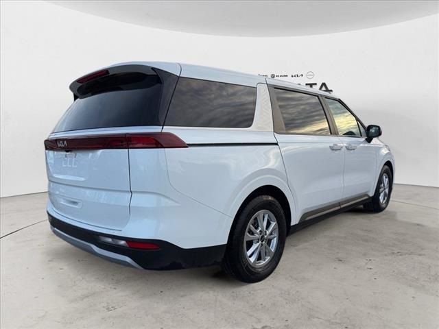 2023 Kia Carnival LX